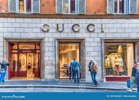 where to buy cheap gucci in rome|gucci store rome italy.